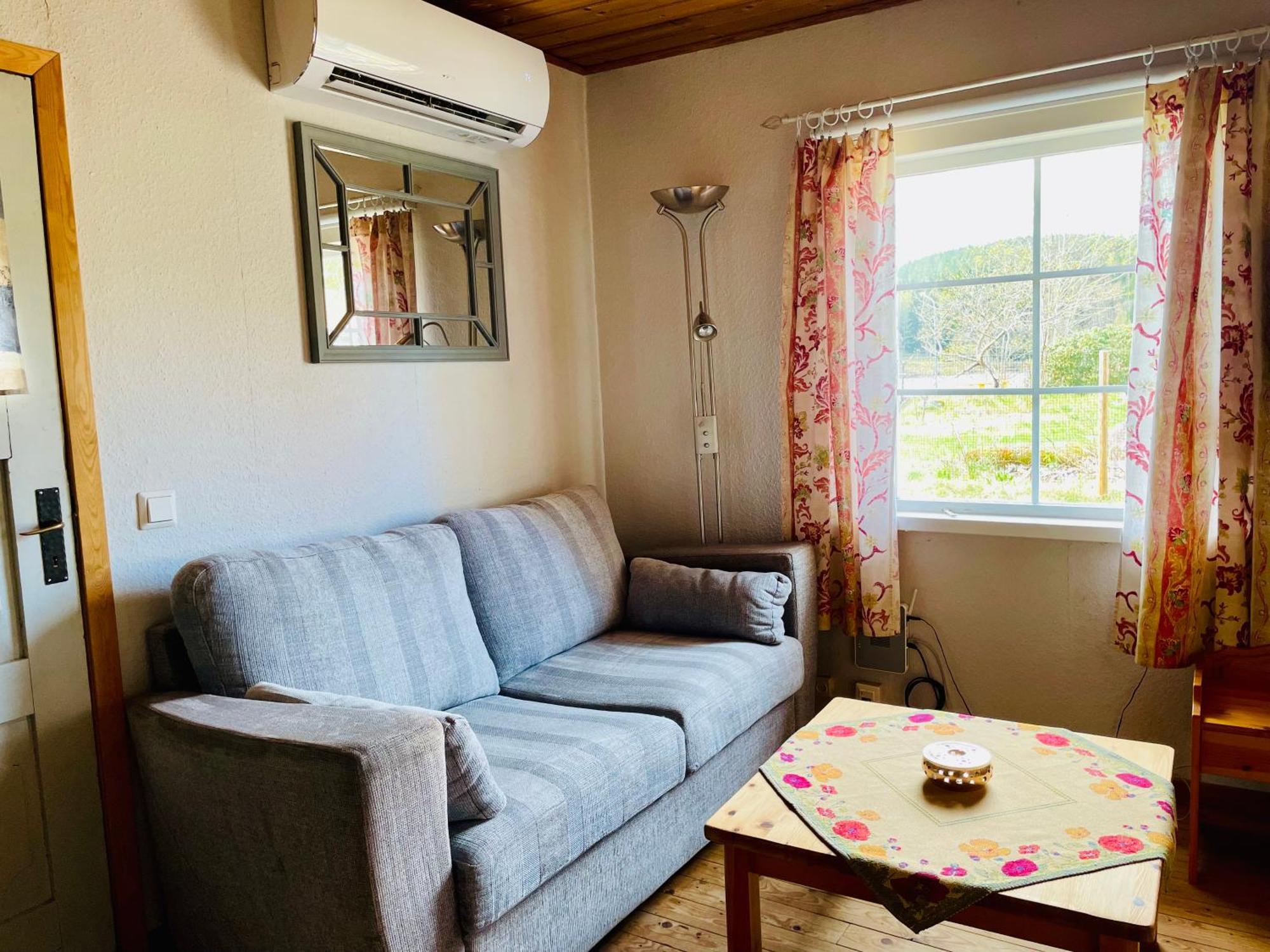Viken - Cottage By Dalslands Canal Dals Långed エクステリア 写真